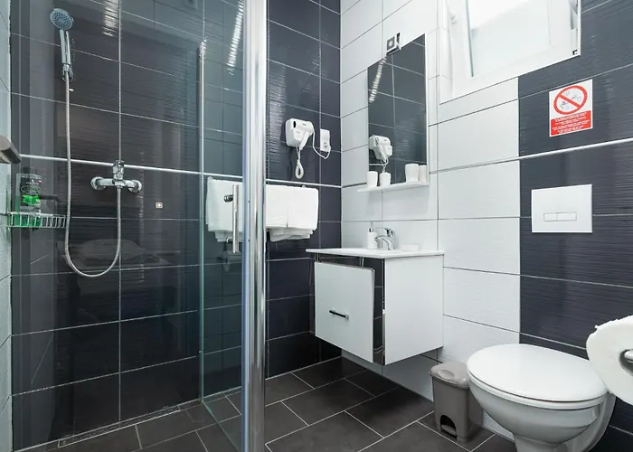 Gostinjska kuća And Flora Porec