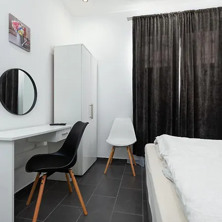 And Flora Guest house Porec