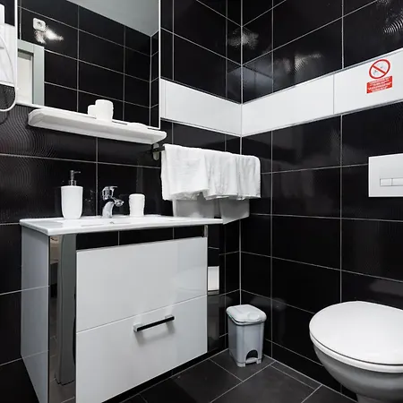 And Flora Gasthof 3*